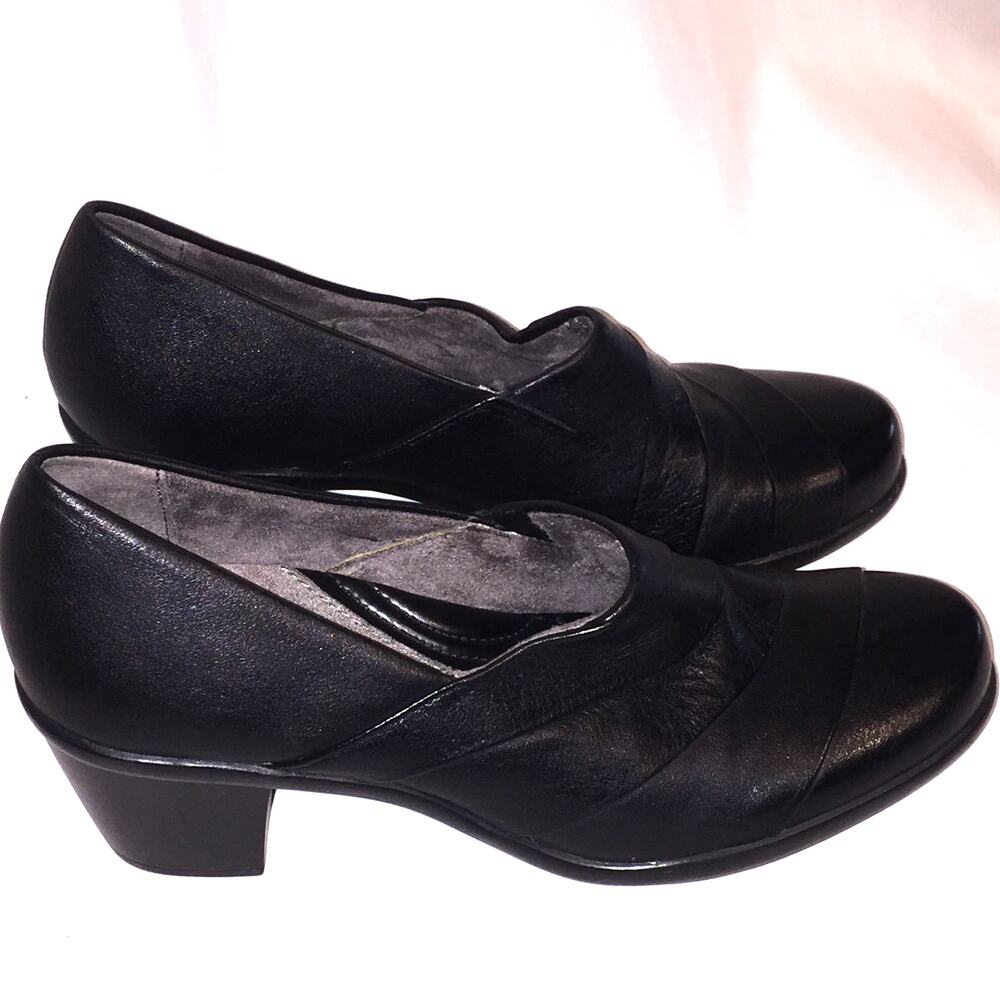 Women's Naturalizer N5 comfort shoes Black 7 Narrow